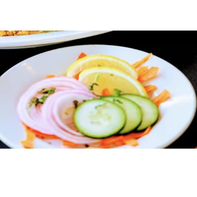 Raw Onion & Green Chili With Lemon.